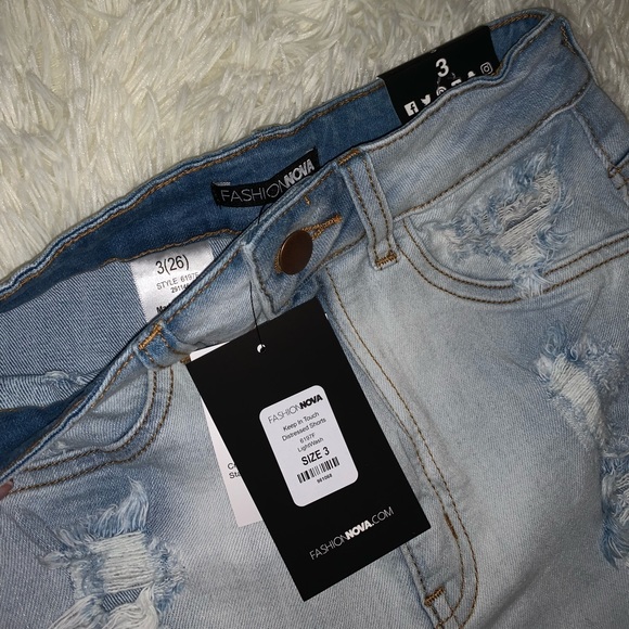 NWT Distressed Shorts 🏷 - Picture 9 of 10